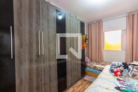 Quarto 1 de casa à venda com 4 quartos, 180m² em Km 18, Osasco