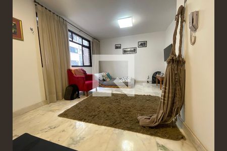 Sala de apartamento à venda com 3 quartos, 80m² em Funcionários, Belo Horizonte