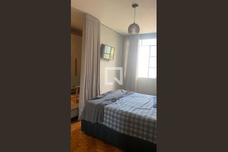 Quarto de apartamento para alugar com 2 quartos, 101m² em Centro, Belo Horizonte