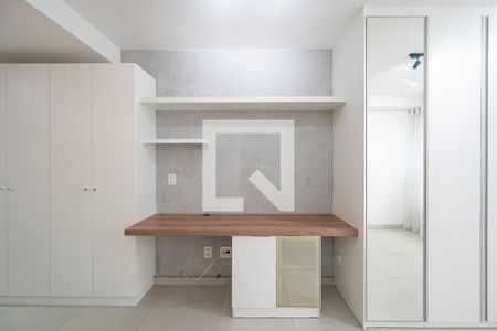 Sala/Quarto de kitnet/studio à venda com 1 quarto, 28m² em Planalto Paulista, São Paulo