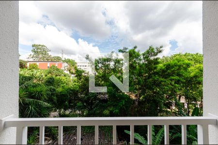 Sala - Varanda de apartamento para alugar com 2 quartos, 28m² em Jardim Jaragua (sao Domingos), São Paulo