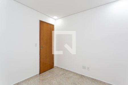 Quarto 1  de apartamento para alugar com 2 quartos, 40m² em Vila Campanela, São Paulo