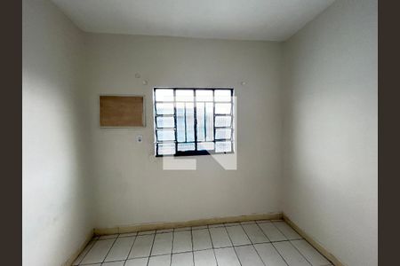 Quarto 1 de casa para alugar com 1 quarto, 60m² em Cabuís, Nilópolis