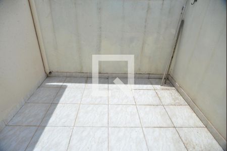 Sacada de casa para alugar com 3 quartos, 225m² em Vila Scarpelli, Santo André