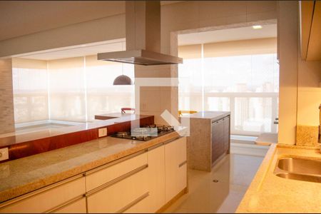 Apartamento para alugar com 3 quartos, 140m² em Setor Marista, Goiânia