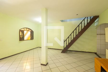 Sala de casa para alugar com 3 quartos, 225m² em Campo Grande, Rio de Janeiro
