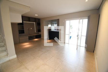 Sala de casa de condomínio à venda com 3 quartos, 196m² em Jardim Lumen Christi, Campinas