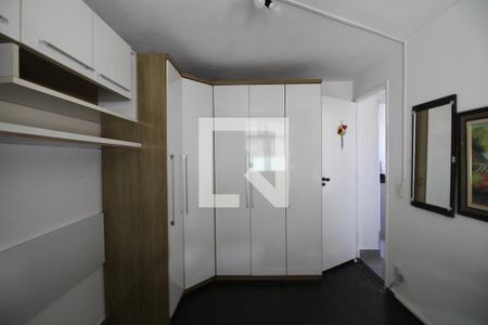 Quarto 2 de apartamento para alugar com 2 quartos, 5m² em Taquara, Rio de Janeiro
