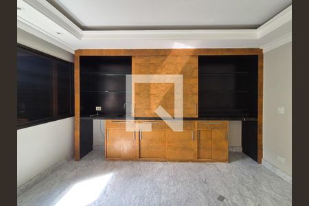 Apartamento para alugar com 3 quartos, 242m² em Indianópolis, São Paulo