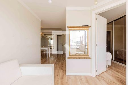 Sala de apartamento para alugar com 1 quarto, 45m² em Rio Branco, Porto Alegre