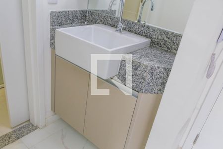 Banheiro de kitnet/studio para alugar com 1 quarto, 32m² em Butantã, São Paulo