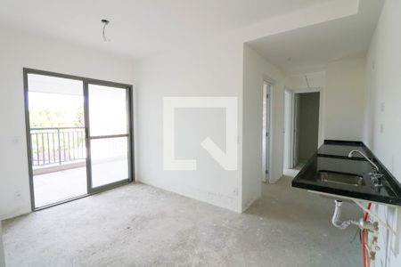 Sala / Cozinha de apartamento à venda com 2 quartos, 50m² em Santo Amaro, São Paulo