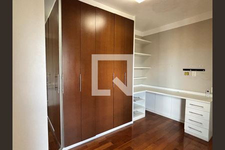 Quarto 1 de apartamento para alugar com 3 quartos, 225m² em Chácara Inglesa, São Paulo