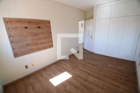 Quarto 1 de apartamento para alugar com 2 quartos, 89m² em Centro, Campinas