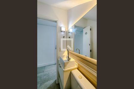 Lavabo de casa à venda com 3 quartos, 180m² em Mooca, São Paulo