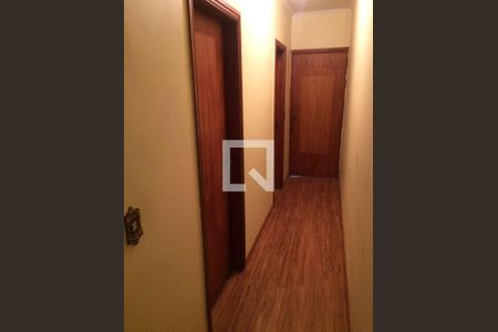 Corredor de casa à venda com 3 quartos, 187m² em Vila Regente Feijó, São Paulo