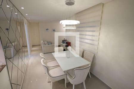 Sala de apartamento à venda com 2 quartos, 75m² em Campestre, Santo André