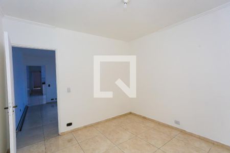 quarto 1 de casa para alugar com 4 quartos, 120m² em Campo Limpo, São Paulo