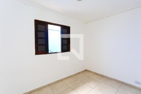 quarto 2 de casa para alugar com 4 quartos, 120m² em Campo Limpo, São Paulo