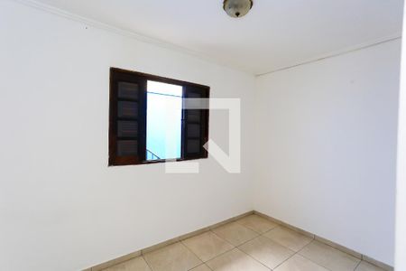 quarto 2 de casa para alugar com 4 quartos, 120m² em Campo Limpo, São Paulo