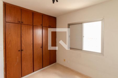 Quarto 1 de apartamento para alugar com 2 quartos, 65m² em Vila Mazzei, São Paulo