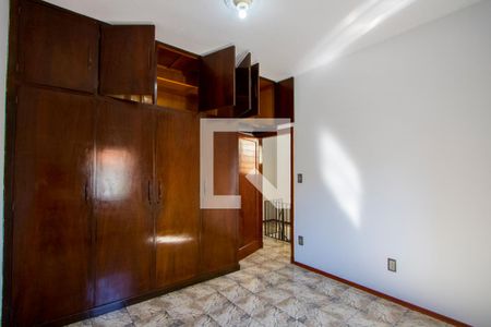 Quarto 2 de casa à venda com 2 quartos, 118m² em Centro, Santo André
