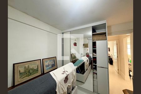 Quarto de apartamento à venda com 2 quartos, 90m² em Botafogo, Rio de Janeiro