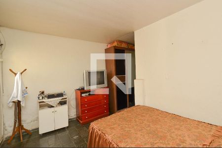 Quarto 2 de casa à venda com 4 quartos, 185m² em Sagrada Família, Belo Horizonte
