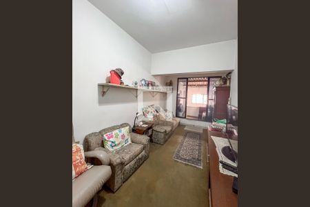 Casa à venda com 3 quartos, 280m² em Cambuci, São Paulo