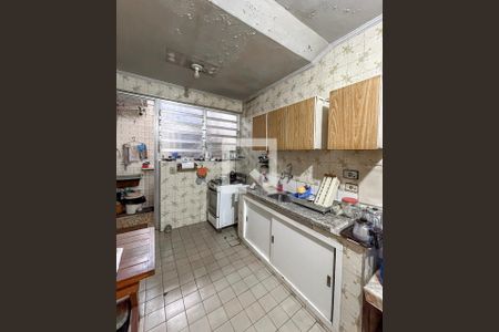 Casa à venda com 3 quartos, 280m² em Cambuci, São Paulo