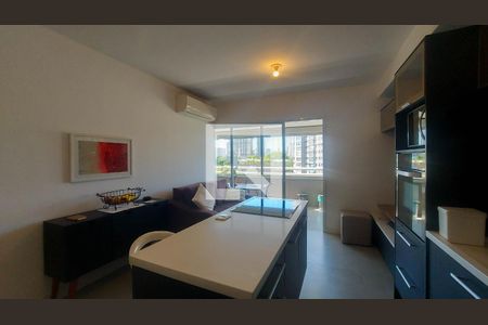 Sala de apartamento à venda com 2 quartos, 66m² em Parque Industrial Tomas Edson, São Paulo