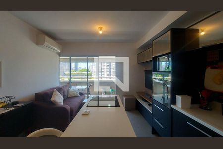 Sala de apartamento à venda com 2 quartos, 66m² em Parque Industrial Tomas Edson, São Paulo