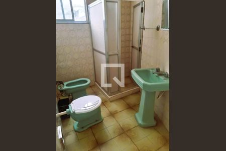 Banheiro de casa à venda com 3 quartos, 65m² em Curicica, Rio de Janeiro