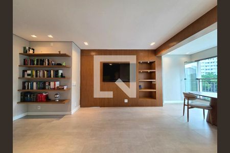 Sala de apartamento à venda com 2 quartos, 77m² em Indianópolis, São Paulo