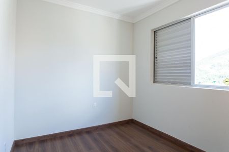 quarto 2 de apartamento para alugar com 3 quartos, 105m² em Buritis, Belo Horizonte