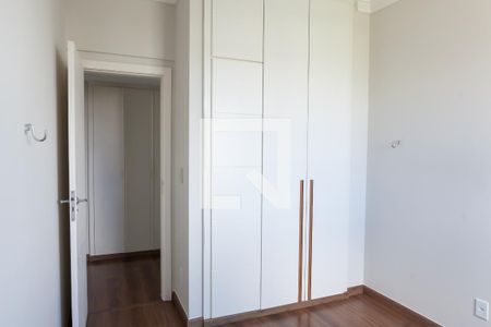 quarto 1 de apartamento para alugar com 3 quartos, 105m² em Buritis, Belo Horizonte