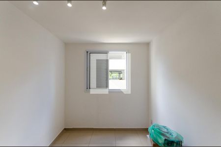 Quarto 2 de apartamento para alugar com 2 quartos, 44m² em Jardim Iris, São Paulo