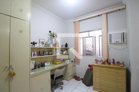 Quarto 2 de casa à venda com 3 quartos, 362m² em Pechincha, Rio de Janeiro