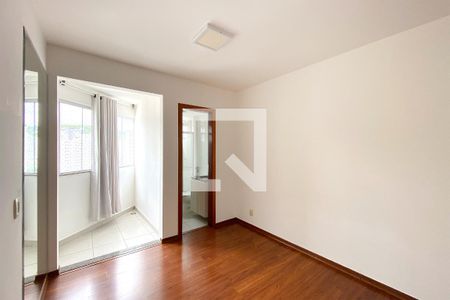 Suite 1 de apartamento para alugar com 3 quartos, 75m² em São Pedro, Belo Horizonte