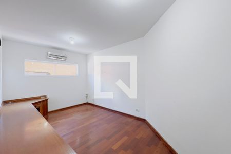 Casa para alugar com 3 quartos, 410m² em Jardim das Colinas, São José dos Campos