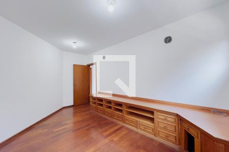 Casa para alugar com 3 quartos, 410m² em Jardim das Colinas, São José dos Campos