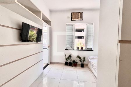 Sala  de apartamento à venda com 1 quarto, 28m² em Ipanema, Rio de Janeiro