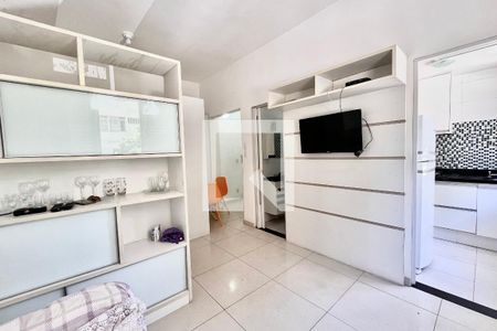 Sala  de apartamento à venda com 1 quarto, 28m² em Ipanema, Rio de Janeiro