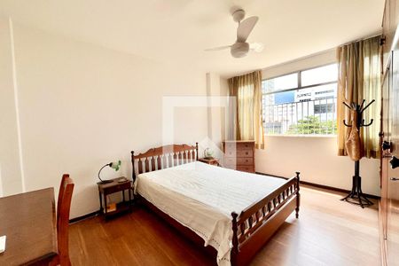 QUARTO 1 de apartamento à venda com 3 quartos, 100m² em Leblon, Rio de Janeiro