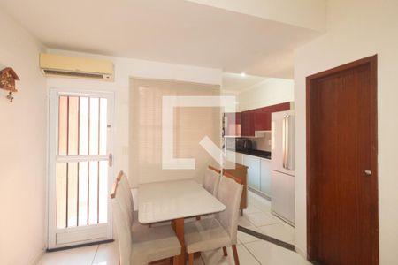 Sala de casa de condomínio para alugar com 2 quartos, 100m² em Campo Grande, Rio de Janeiro