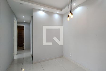 Sala de apartamento para alugar com 2 quartos, 45m² em Taquara, Rio de Janeiro