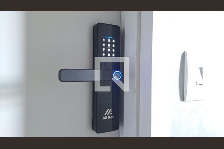 Fechadura eletrônica de kitnet/studio para alugar com 1 quarto, 25m² em Barra Funda, São Paulo