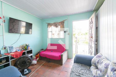 Casa à venda com 5 quartos, 200m² em Olaria, Canoas