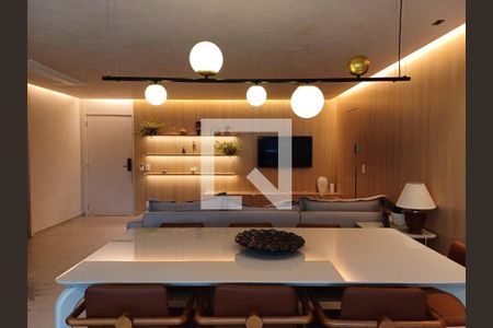 Apartamento à venda com 3 quartos, 163m² em Vila Mariana, São Paulo