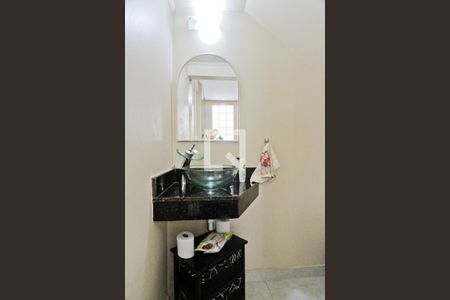 Lavabo de casa para alugar com 2 quartos, 150m² em Conjunto Residencial Vista Verde, São Paulo